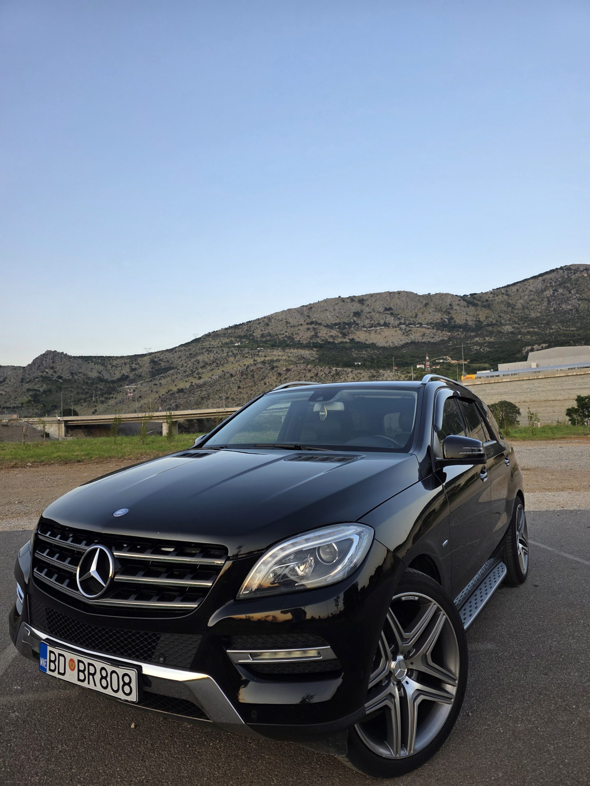 MERCEDES-BENZ ML 350 BlueTEC | 2011. godište